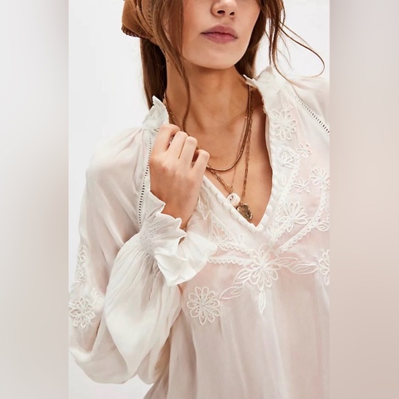 Free People Bali Dragon Lily Blouse NWT Size LARGE. - Picture 4 of 12